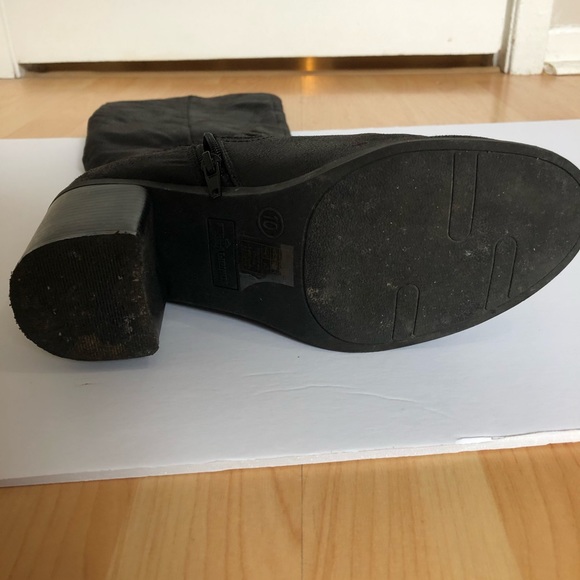 Knee-High Boots - Picture 5 of 6